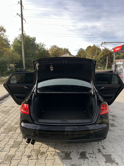 Audi A4 B8 2010 2.0 TFSI