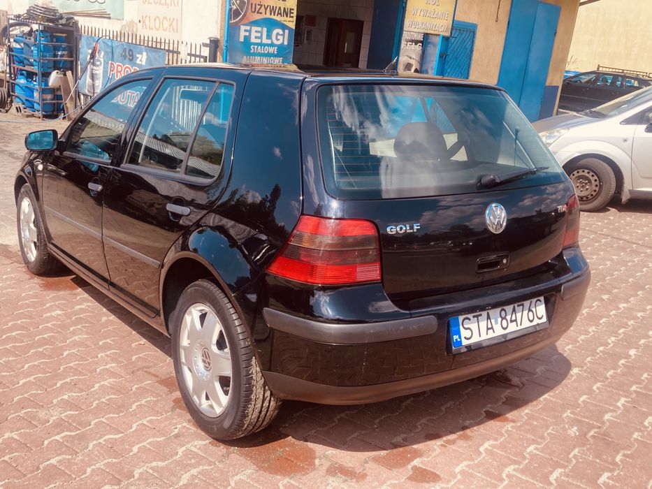 sprzedam pieknego vw golf4 1.9tdi 101 km 5drzwi klimatronik
