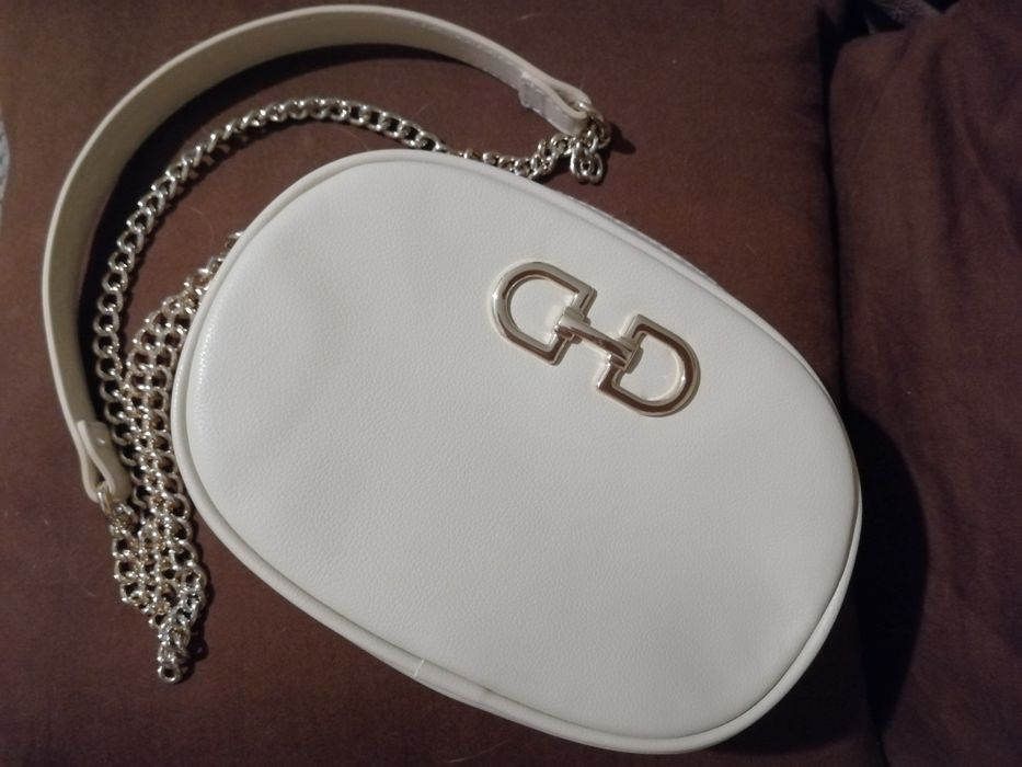 Torebka na ramię kremowa jasny beż