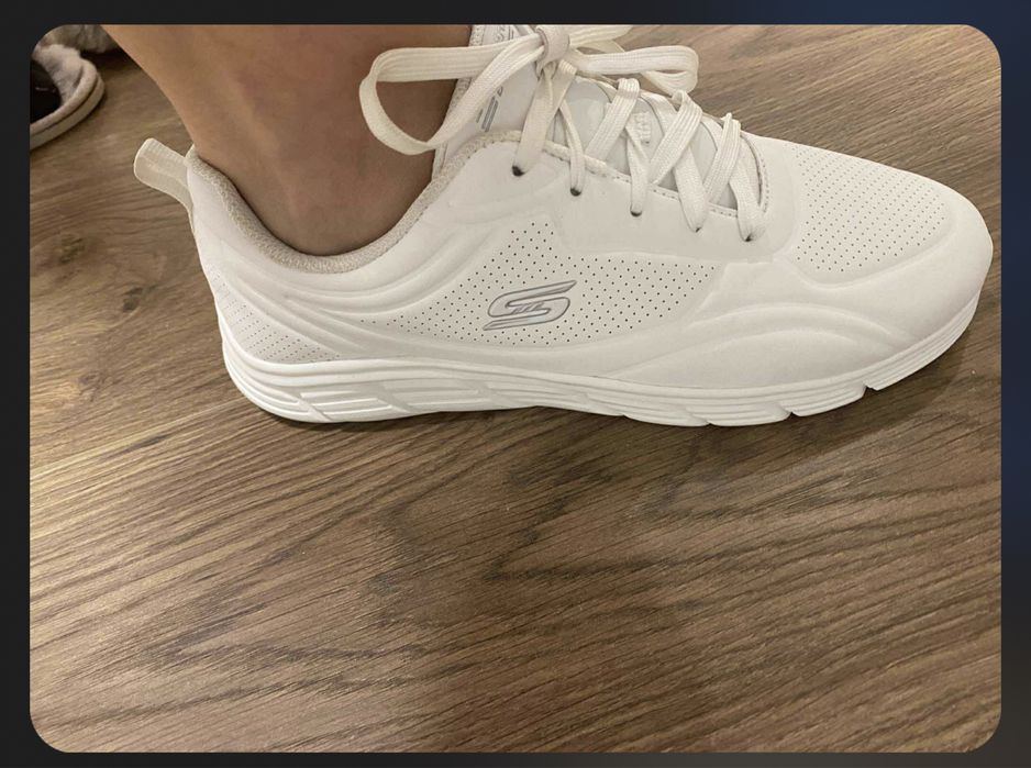 Жіночі,нові кросівки Skechers,38 см,на устілку 25см.Устілка з ефектом