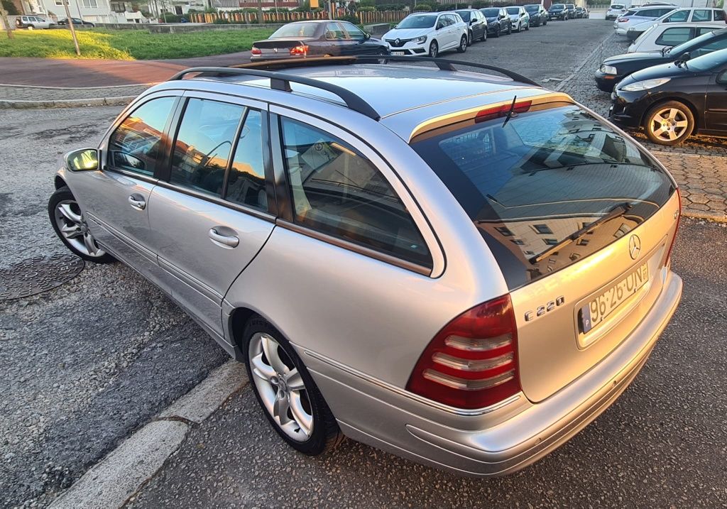 Mercedes c220 avantgard full extras