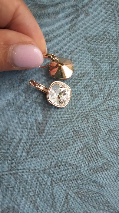 Продам сережки, нові.