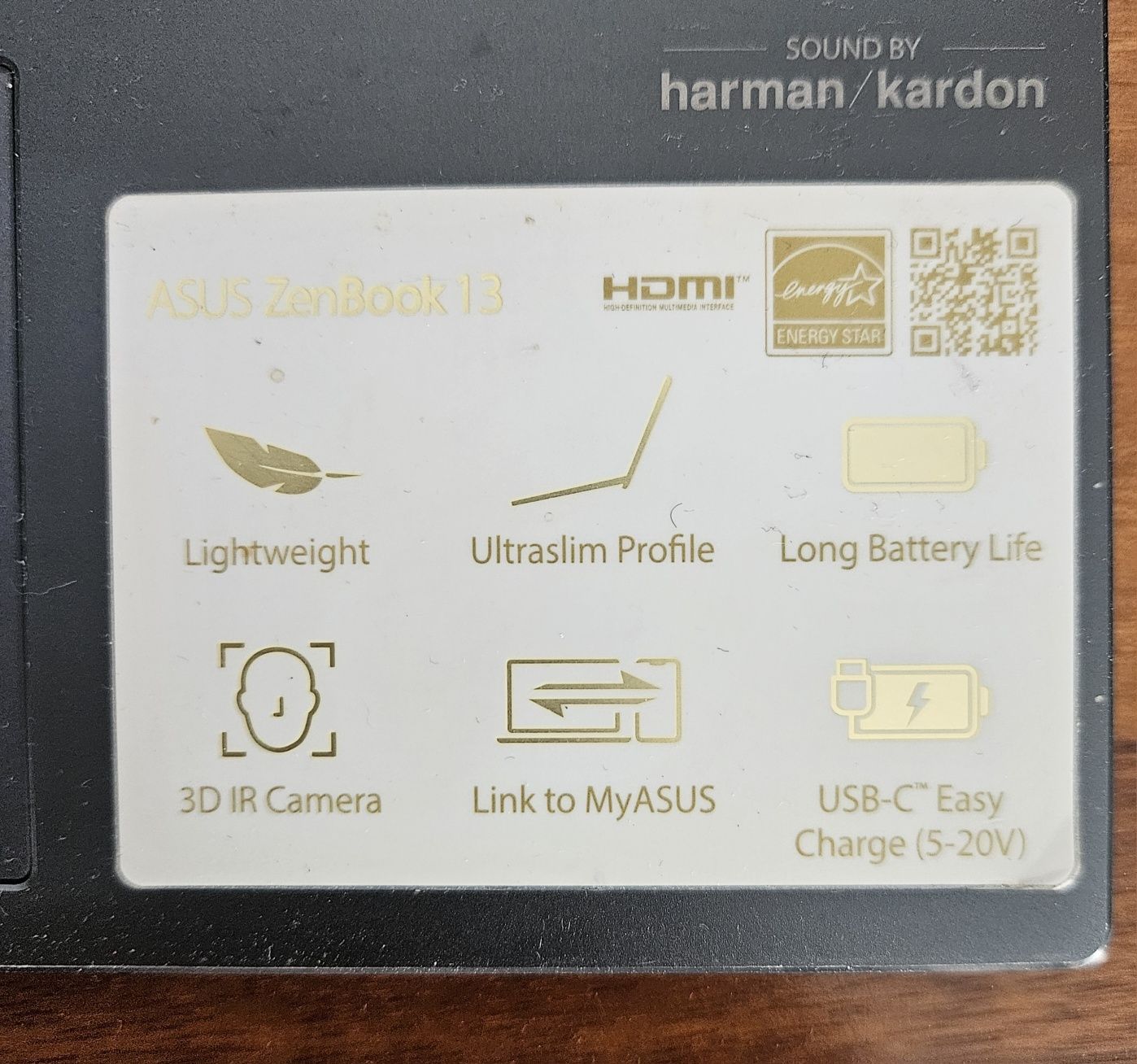 Asus ux325j stan idealny