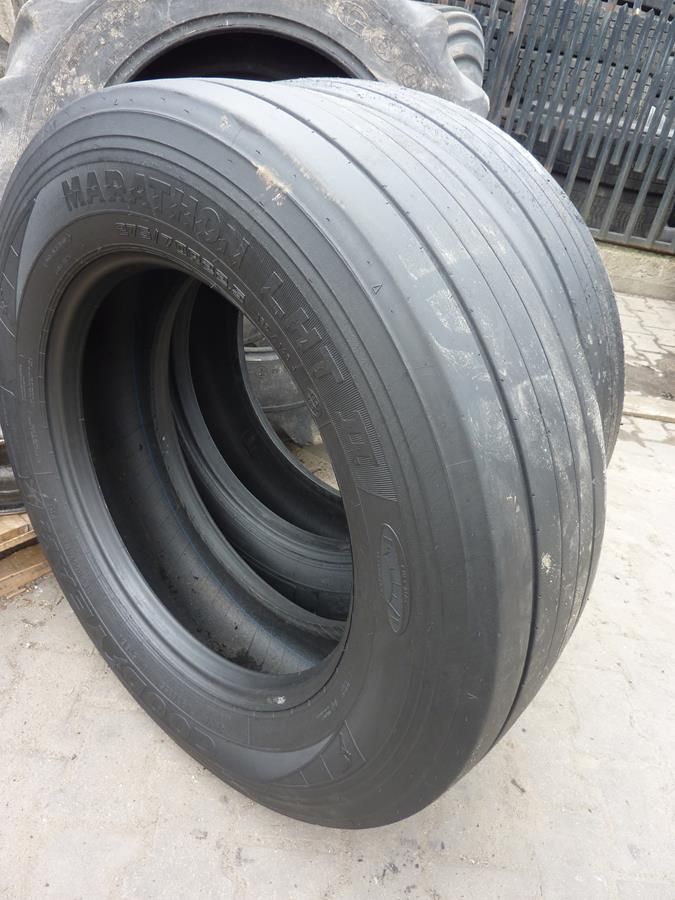 2x Opona używana ciężarowa 275/70R22.5 GOODYEAR LHT 440zł(szt.) C2061