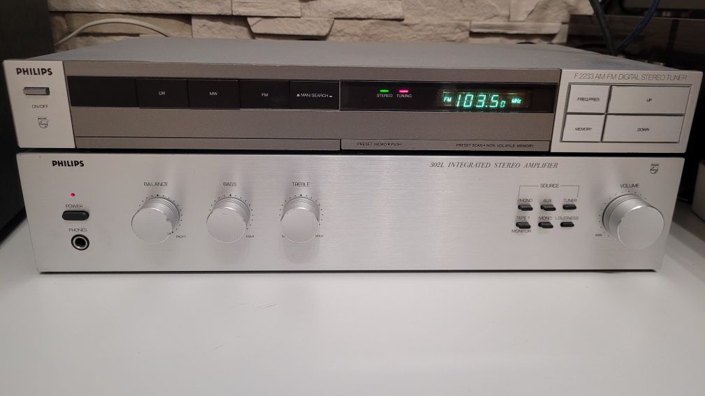 Wieża Philips,  tuner F2233, wzmacniacz 302L kolumny  vintage