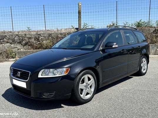 Volvo V50 2010 impecável