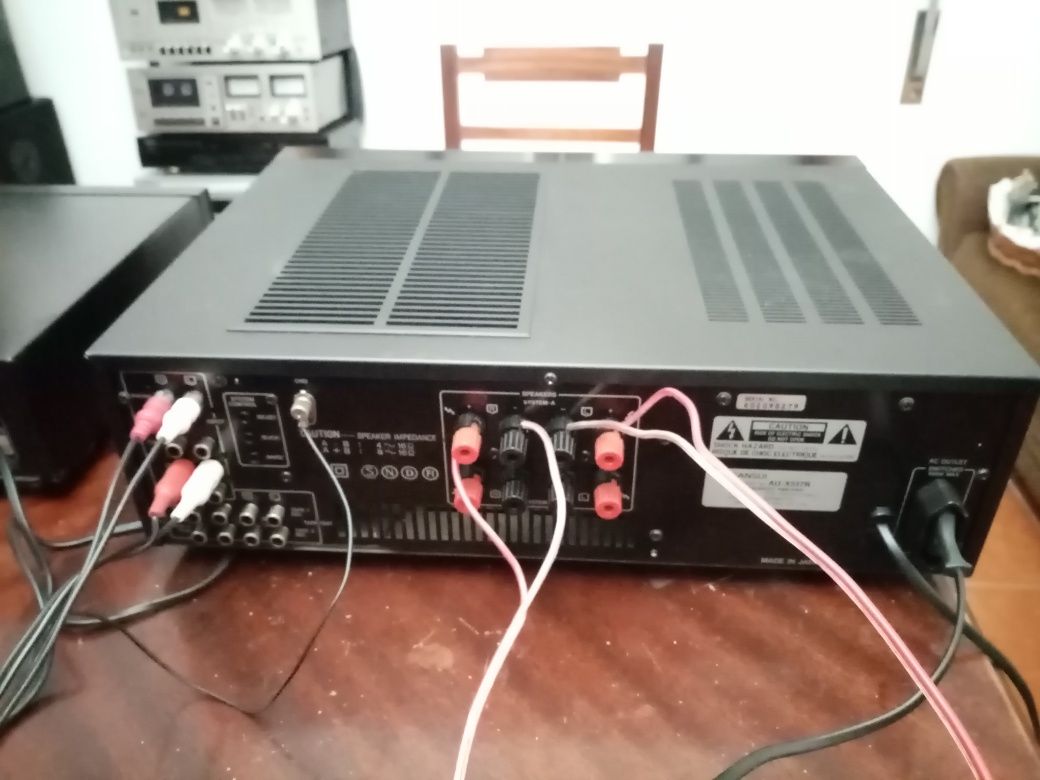 Sansui AU-X517R Amplificador integrado