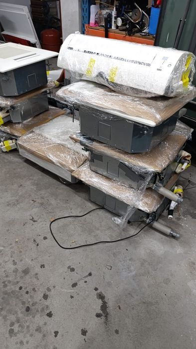 Klimatyzator Klimatyzacja Kasetonowa 4 8 10 kw Dankin Mitsubishi