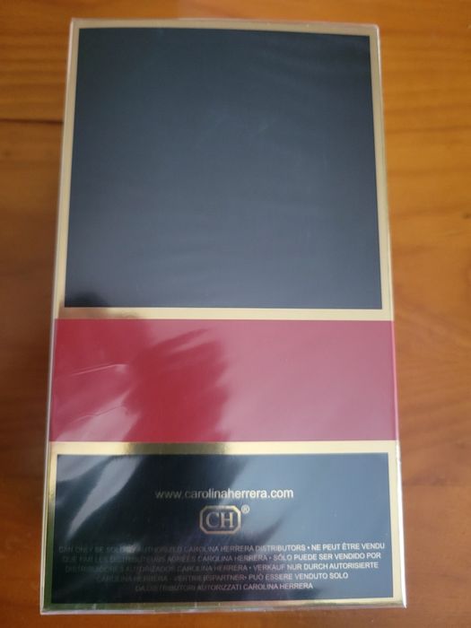 Perfume good girl Carolina herrera