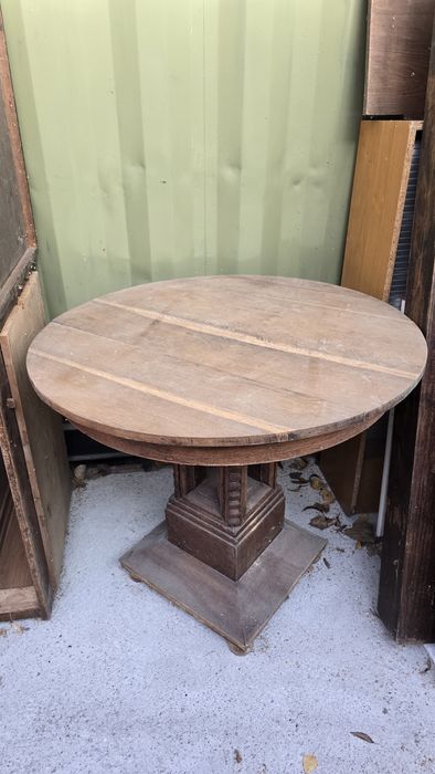 Stolik karciany. Stary.