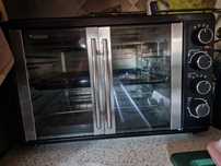 Piekarnik elektryczny 55 L, rożen grill, termoobieg