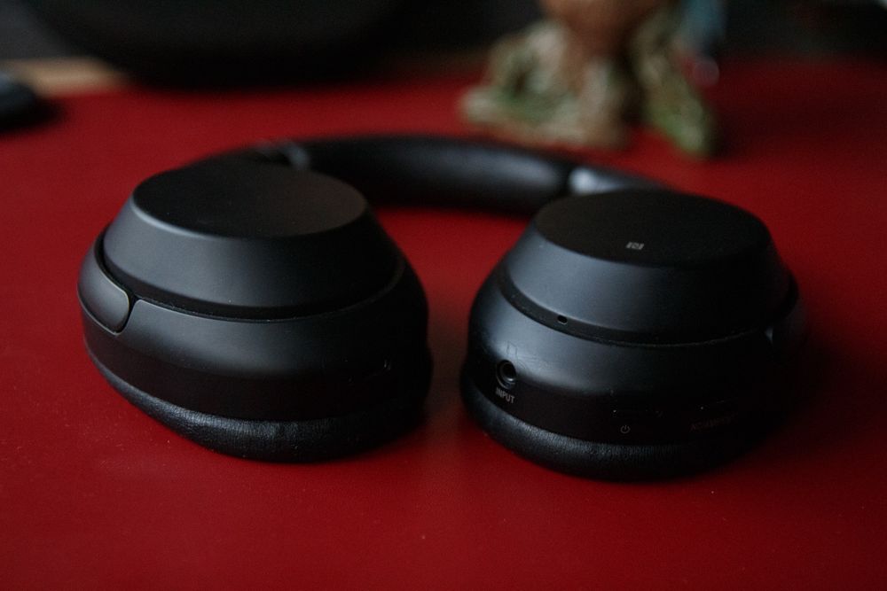 Бездротові Bluetooth навушники Sony WH-1000XM3