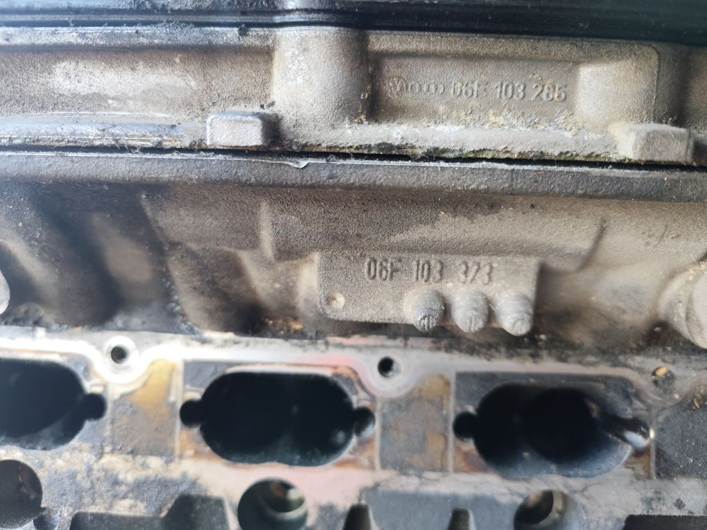 Продам головку ФОЛЬЦ b6 2,0 FSI