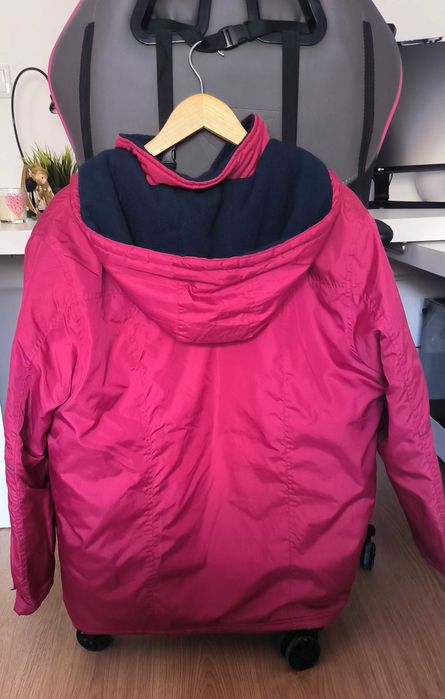 Casaco para o frio vermelho