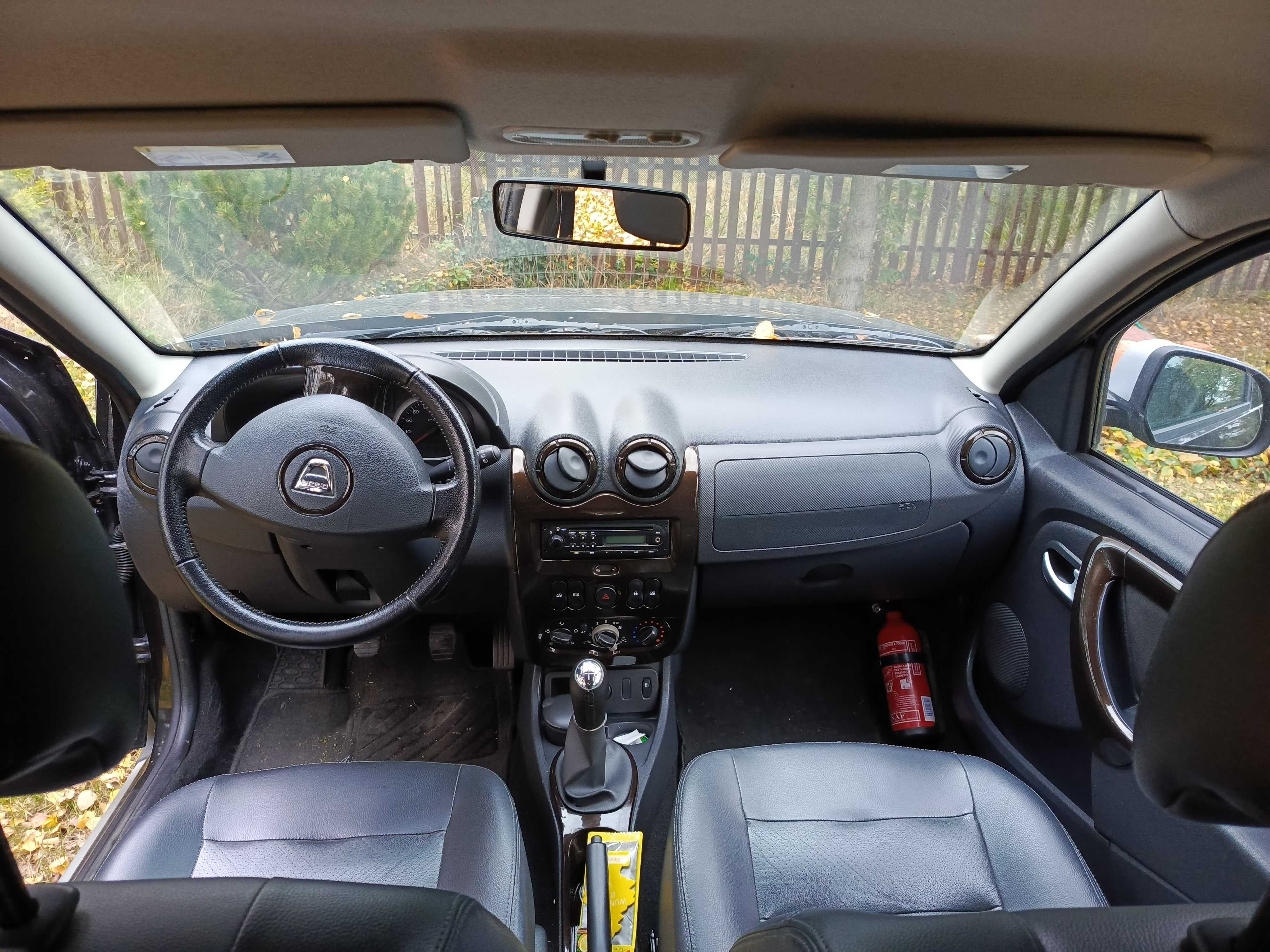 Prywatnie, m.in. nowe sprzęgło, tarcze, klocki, aku - Dacia Duster 1.6