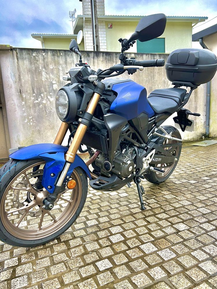 Honda CB300R 2023
