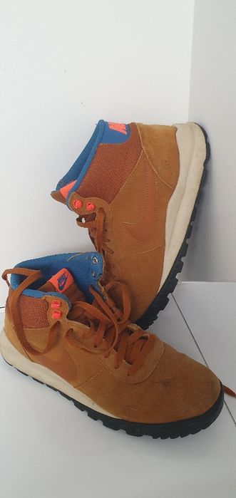 Buty Nike Hoodland Suede rozmiar 42,5