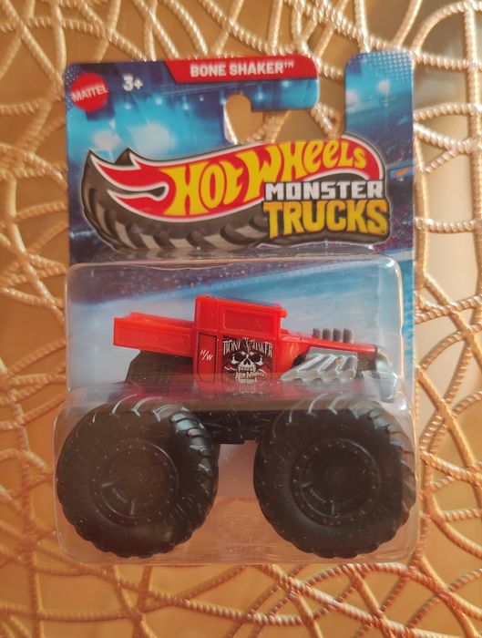 Позашляховик Hot Wheels 1:70 серії "Monster Trucks"