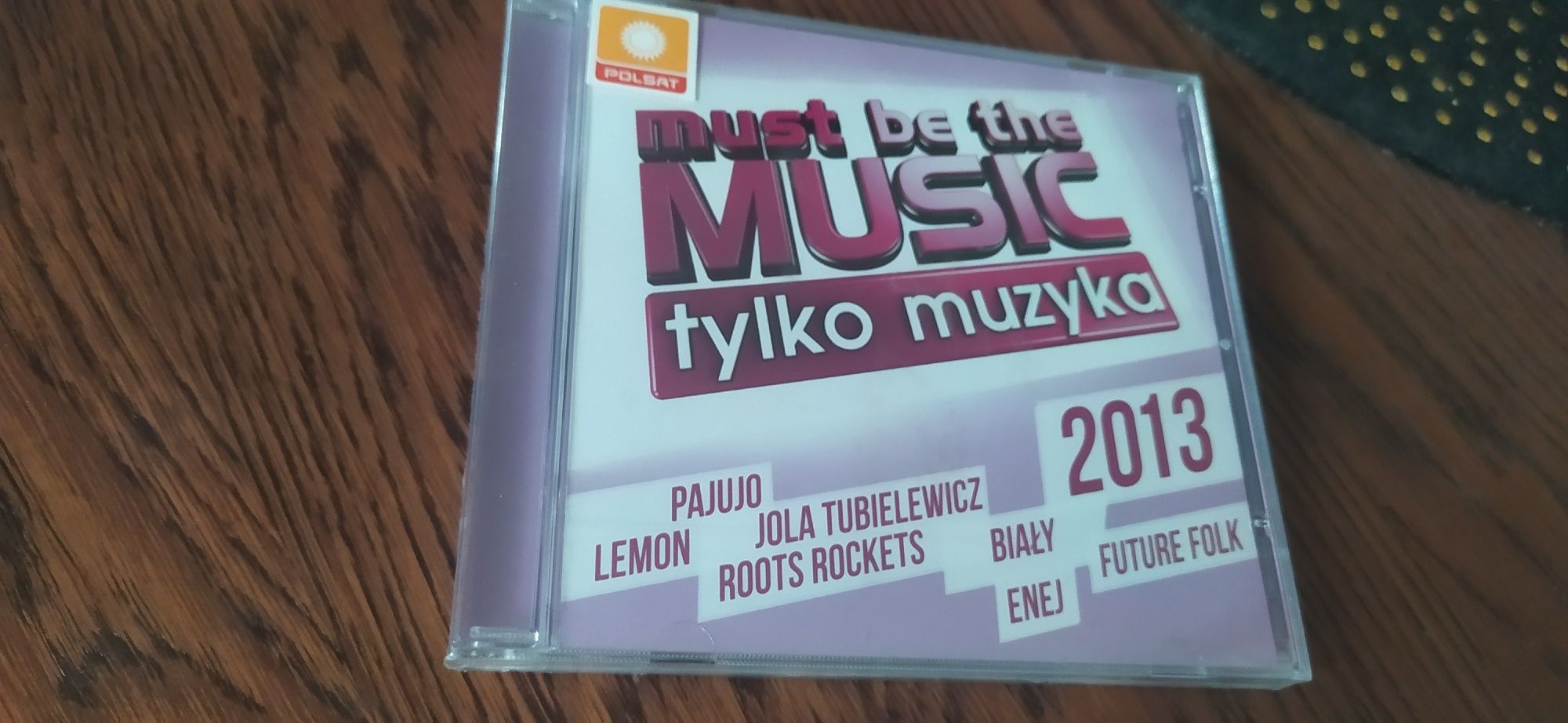 Must be the Music tylko muzyka cd zafoljowana!