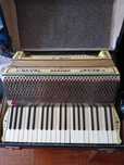 Acordeon marca Honner Tango IV
