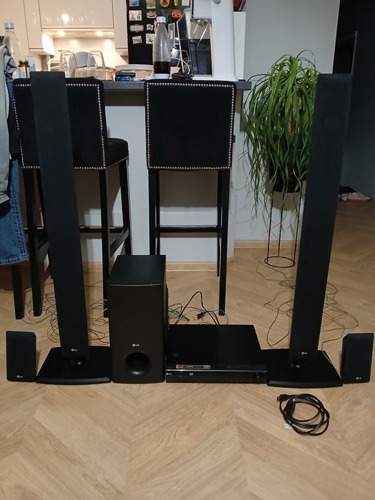 Kino domowe  firmy LG 5.1