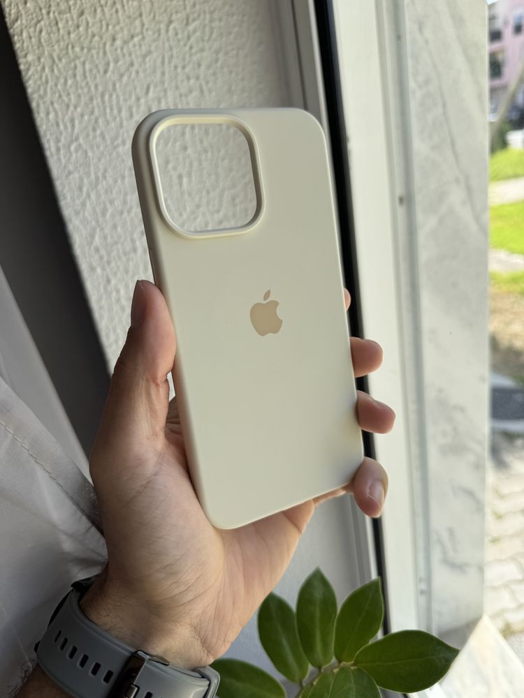 Capa iPhone 15 Pro Max MagSafe Bege
