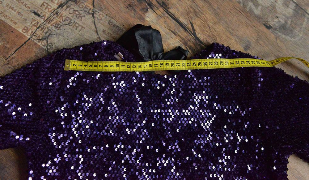 Плаття нарядне святкове фіолетове в пайєтках на дівчинку 146р