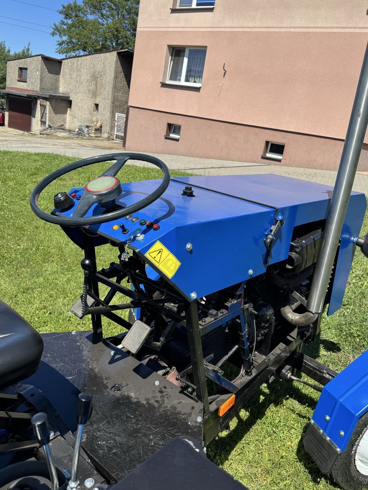 Sprzedam traktor Sam