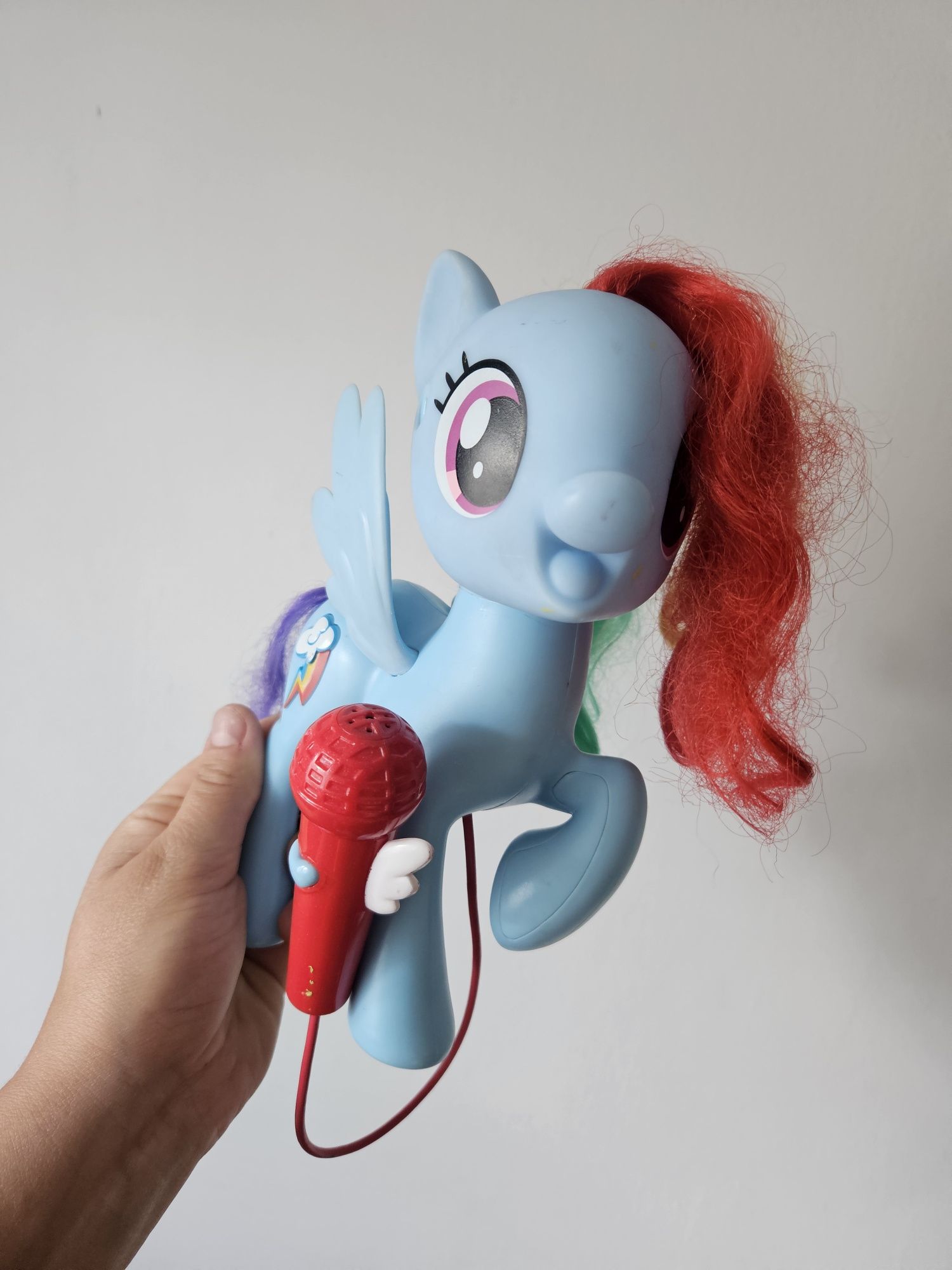 Interaktywny kucyk my little pony rainbow dash śpiewający