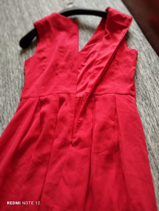 Sukienka letnia czerwona