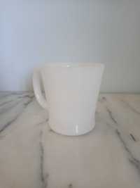 Caneca Vintage Anchor Hocking FireKing Milk Glass em Branco