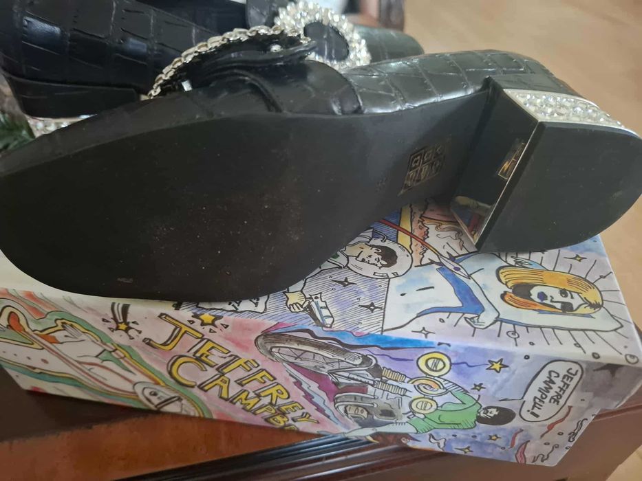Sapatos Jeffrey Campbell  nº 38