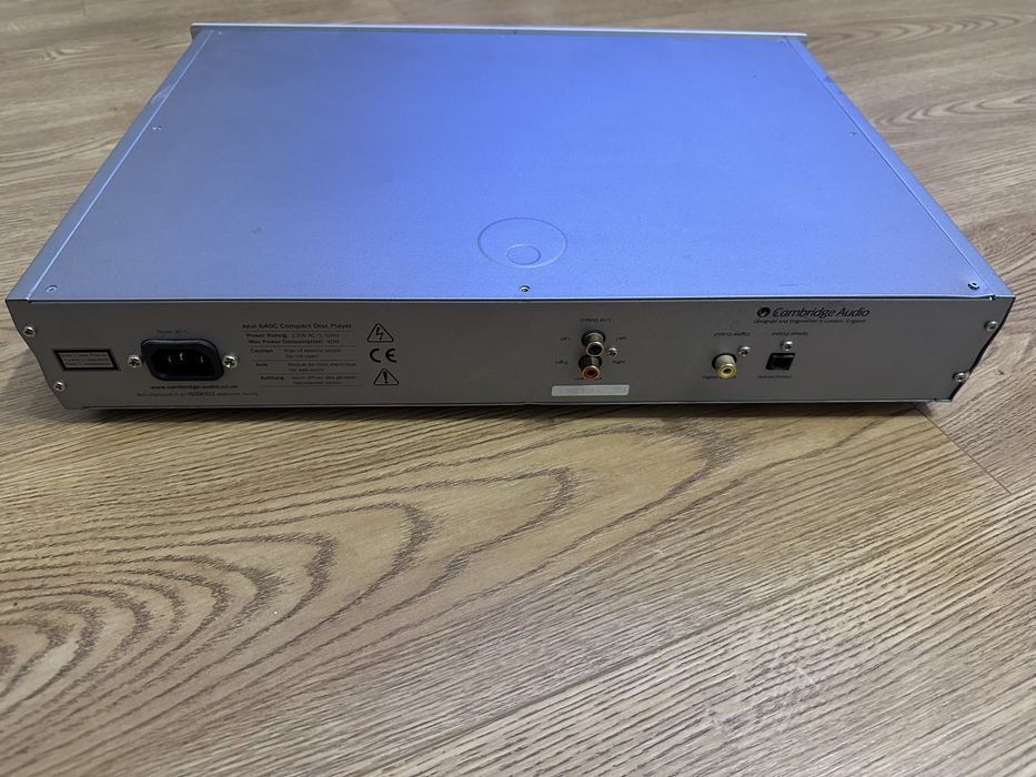 Modyfikowany Cambridge Audio azur 640C