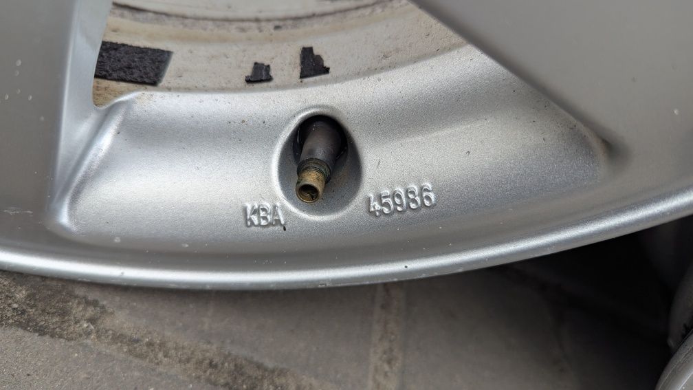 Легкосплавні диски r15 4x114