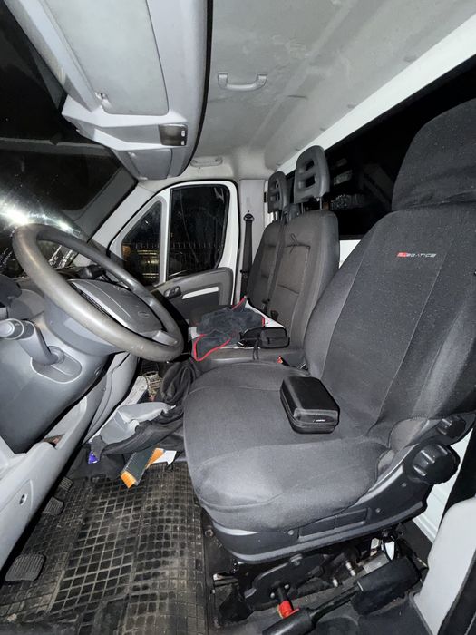 Sprzedam Citroen Jumper Auto Laweta fv opony zimowe