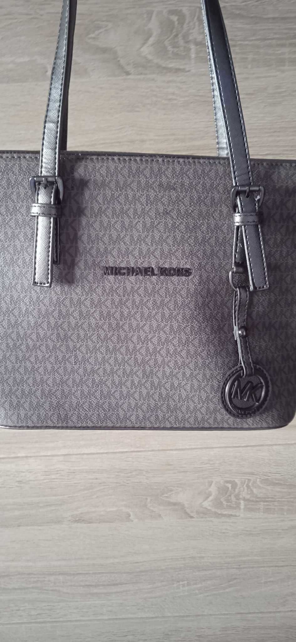 cudowna torebka Michael Kors