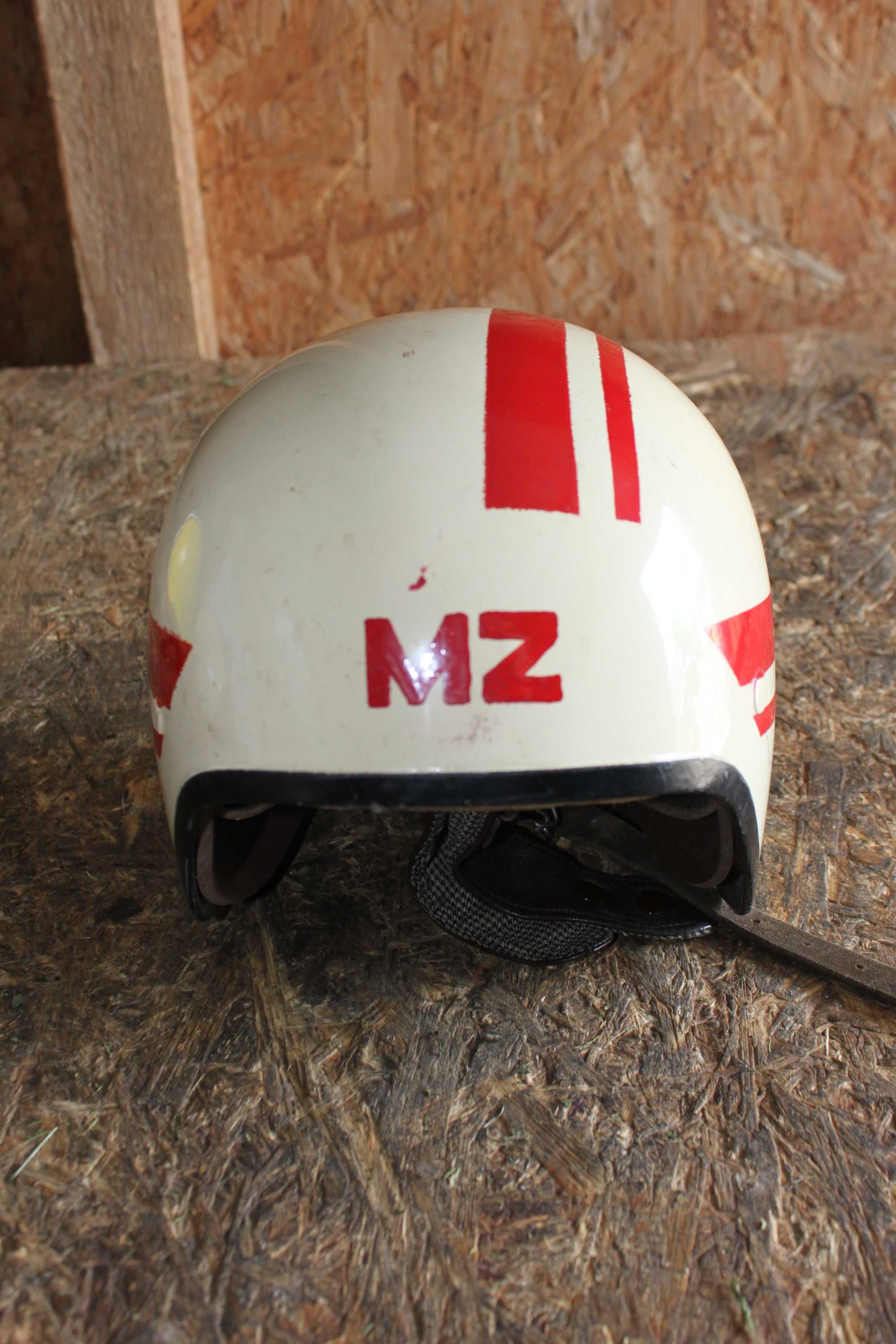 Stary Kask -SIMSON /MZ