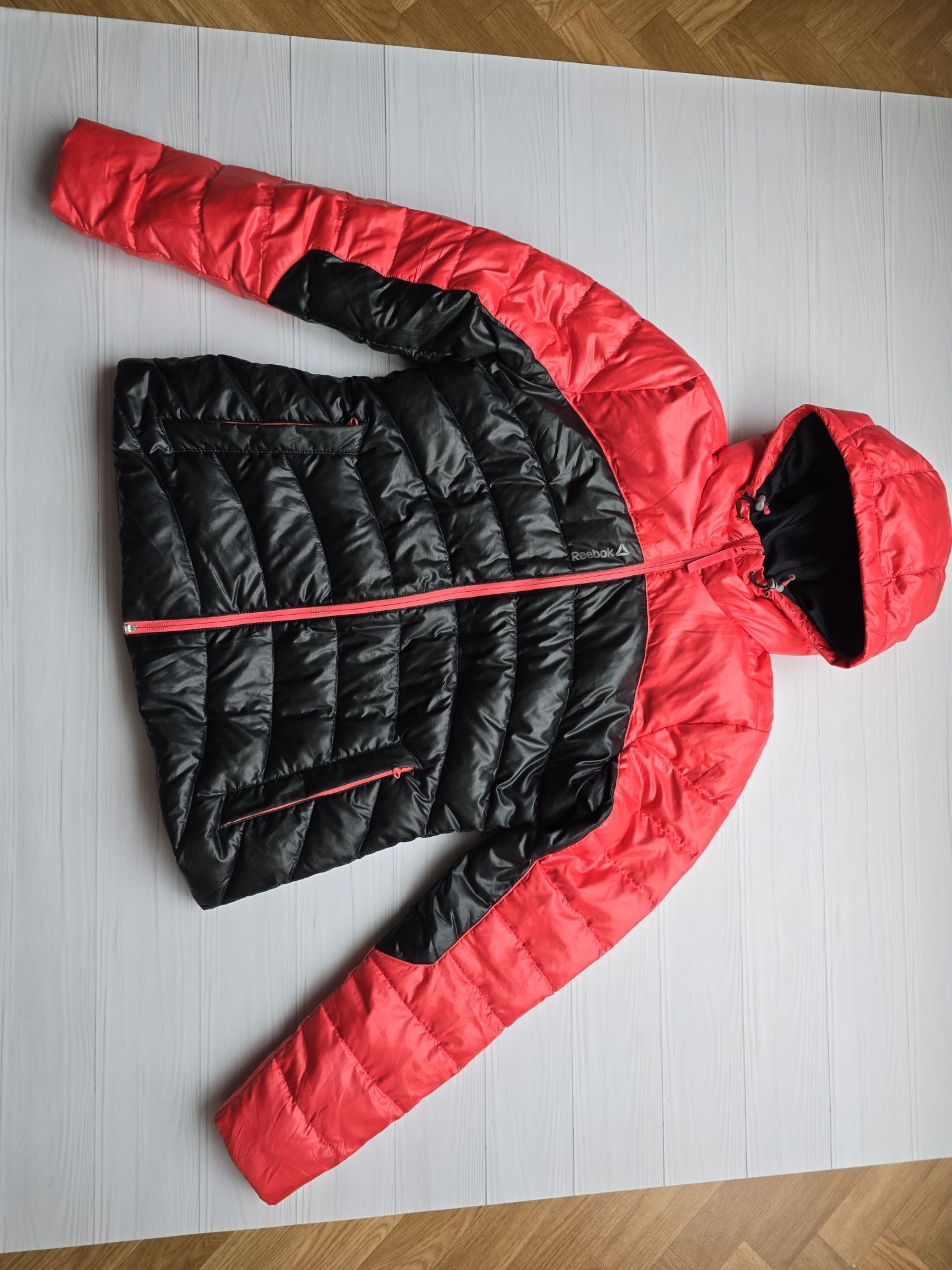 Куртка пуховик Reebok