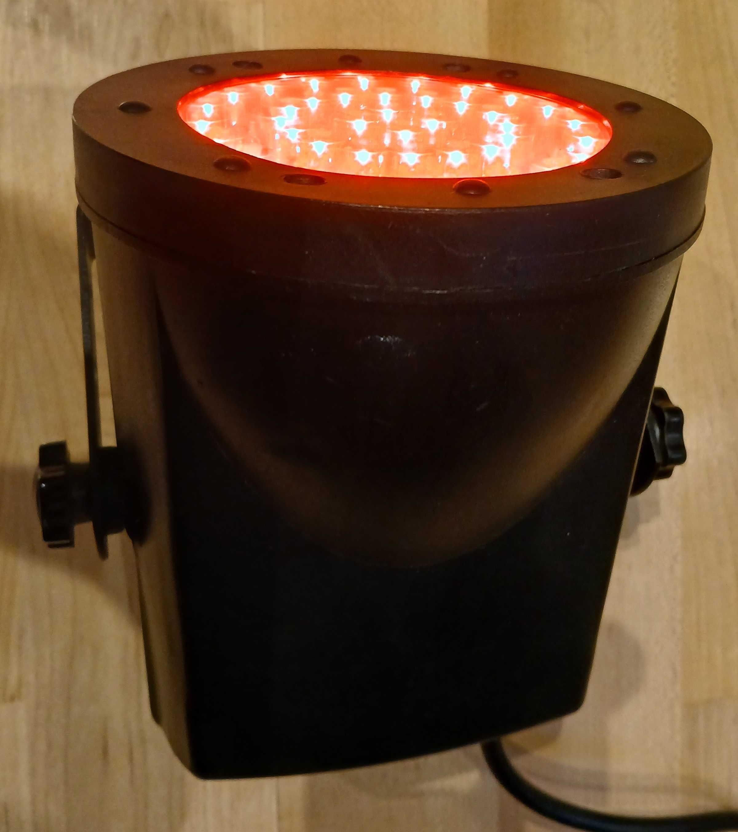LED PAR reflektor estradowy dyskotekowy DMX dekoracja światłem