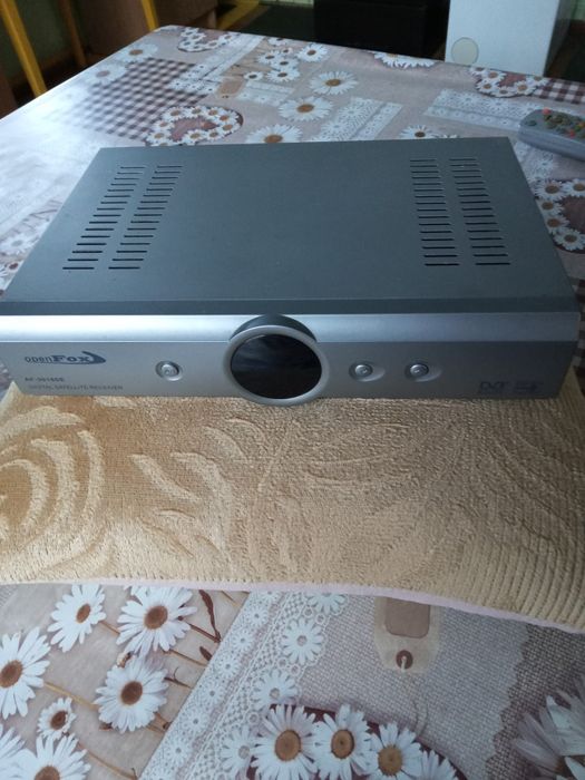 Супутниковий тюнер