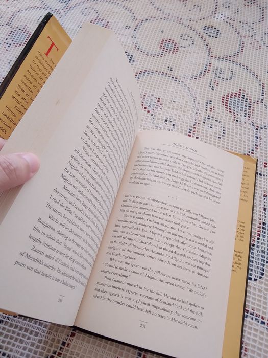 English book Honor Bound by Raffaele Sollecito with Andrew Gumbel
