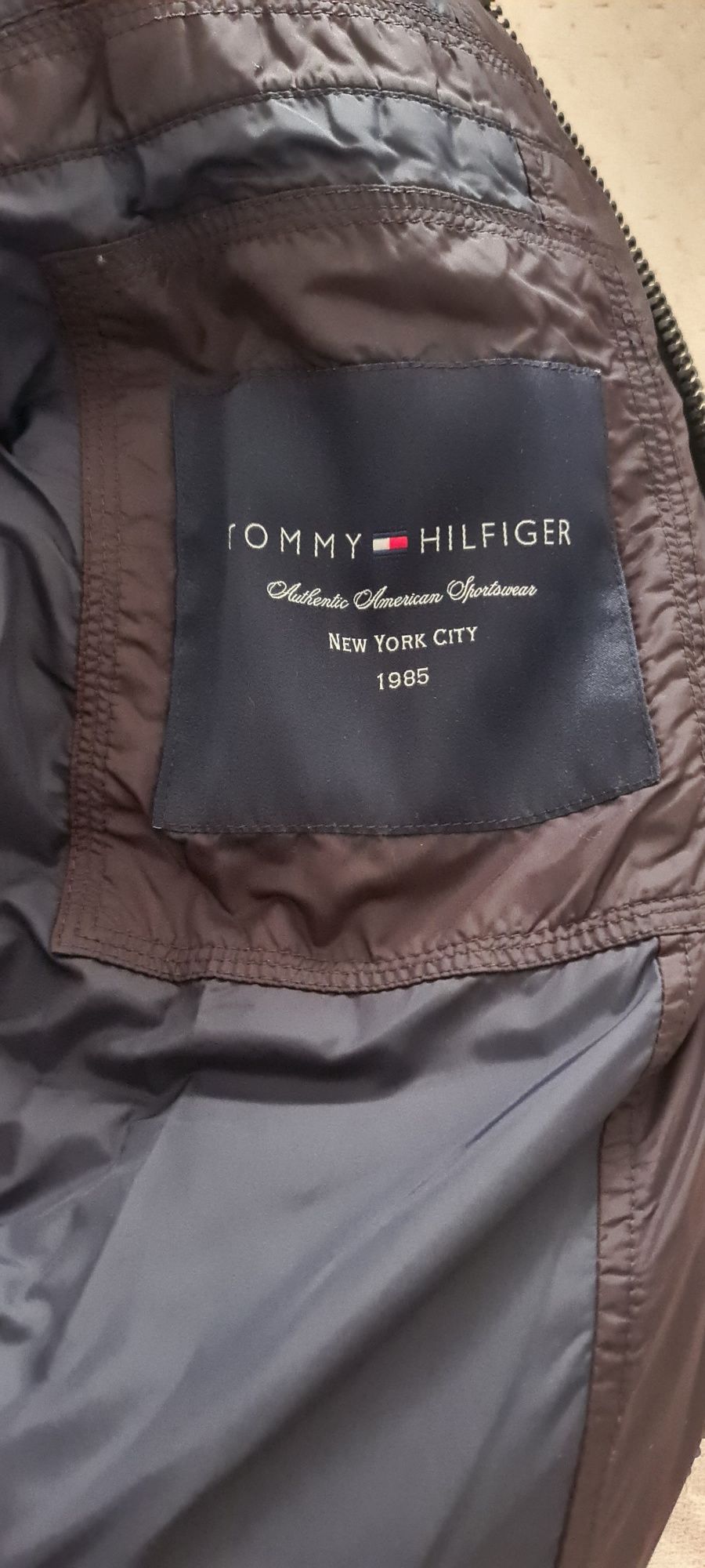 Blusão kispo de penas tamanho XL Tommy Hilfiger