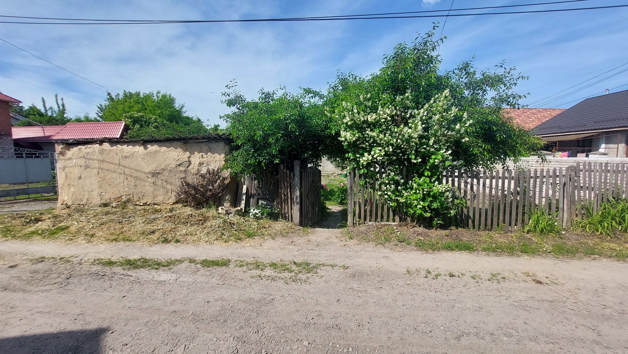 Продам частину будинку. Вул.Г.Сагайдачного,7а.