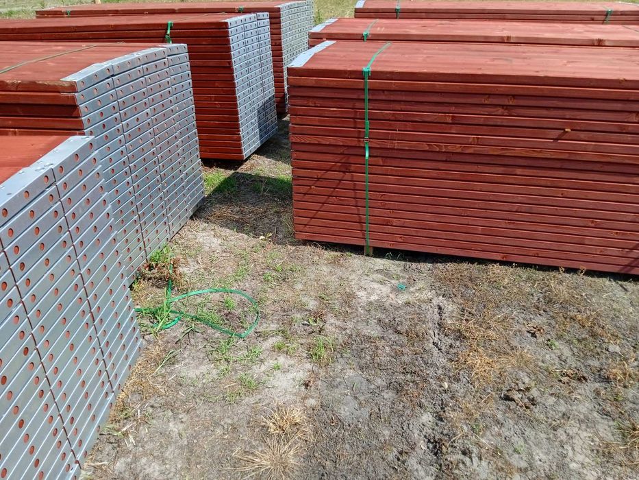 Rusztowanie 150m 8,3m x 18m Plettack 13730 brutto nie używane