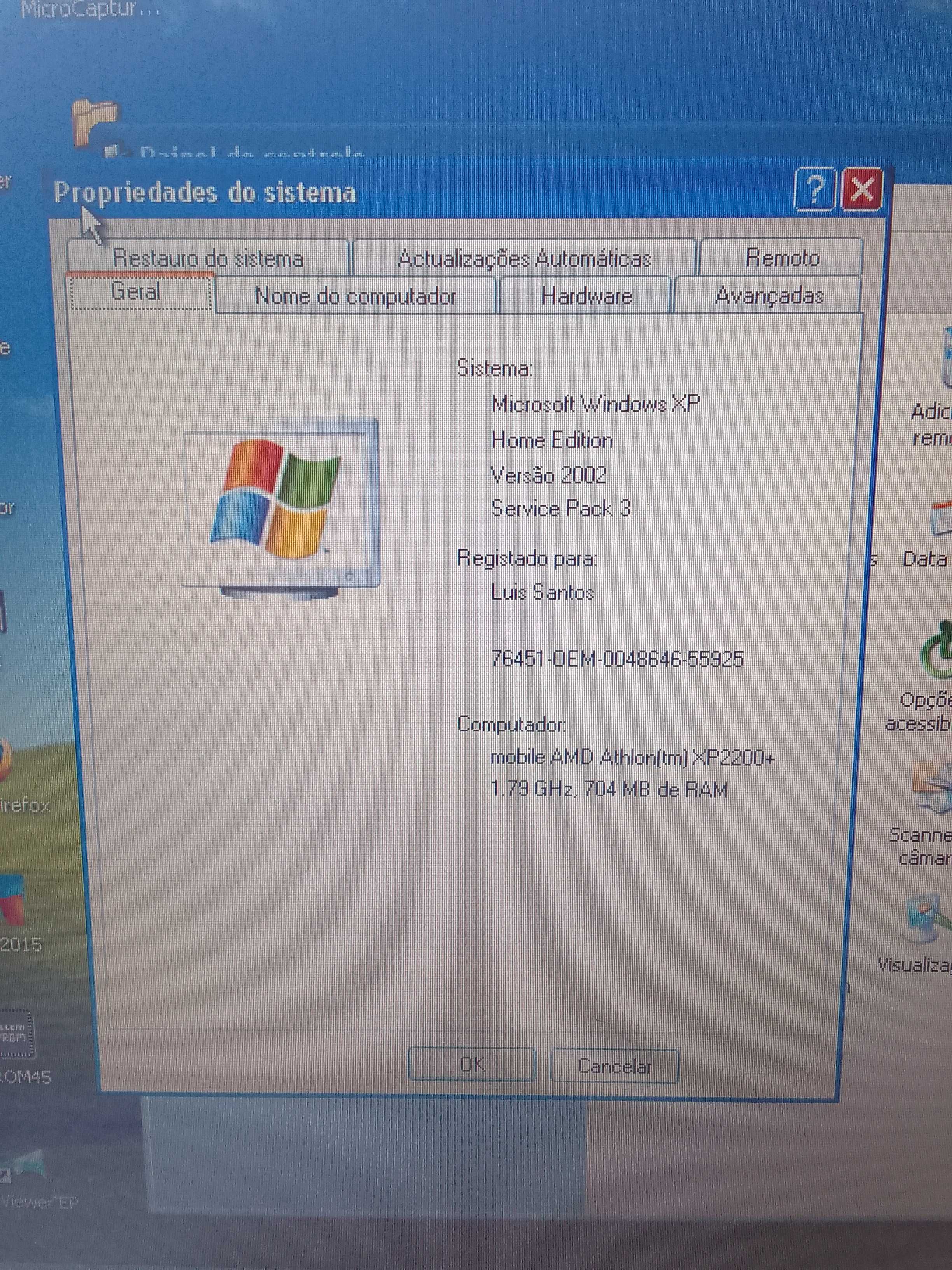 Computador Portátil  Compaq Presario 2100 + Microscópio digital
