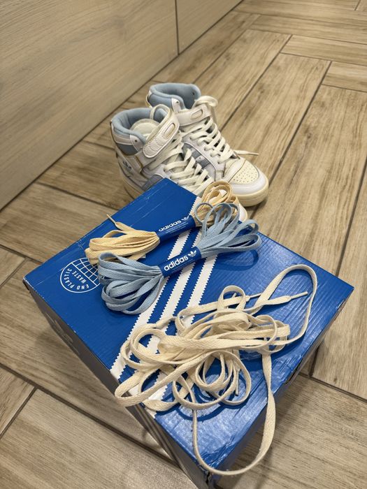 Кросівки / кеди  adidas унісекс жіночі/чоловічі 38 розмір / оригінал