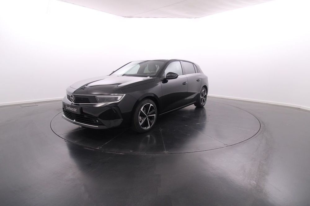 Opel Astra 1.2 T Elegance