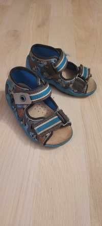 Pantofle buciki sandałki BEFADO 19