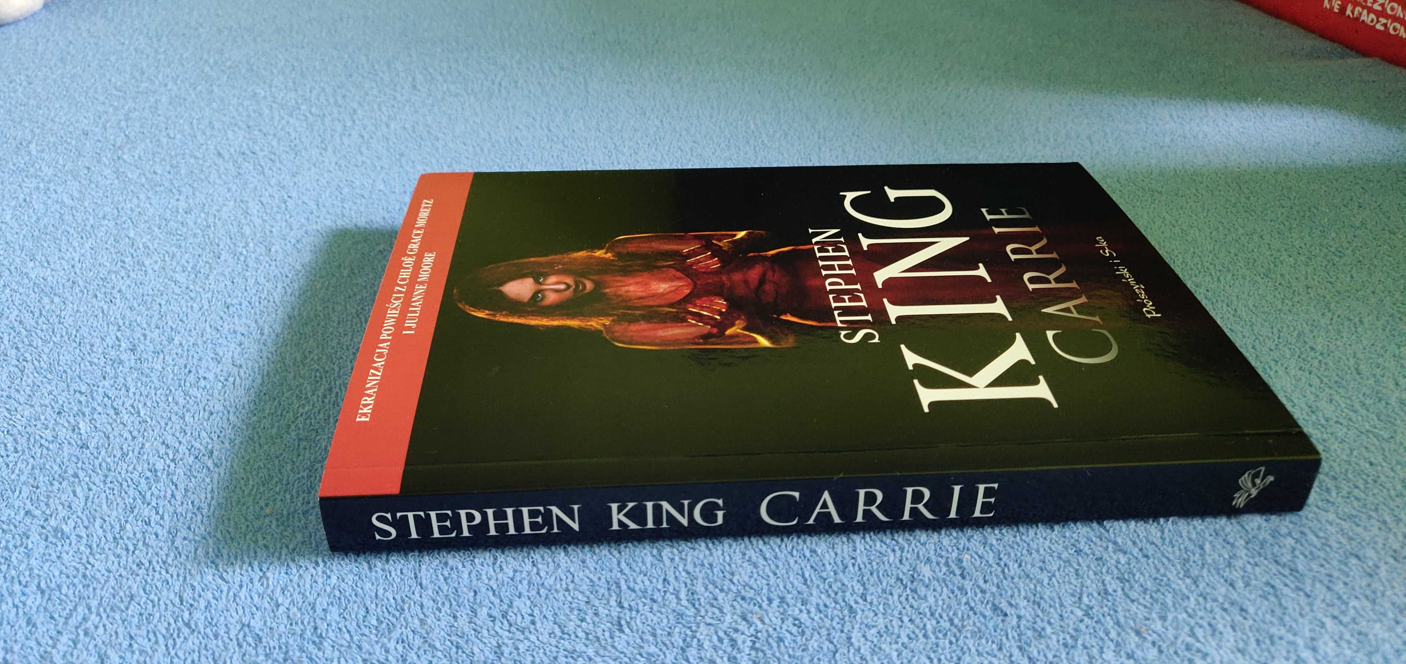 Stephen King	- Carrie