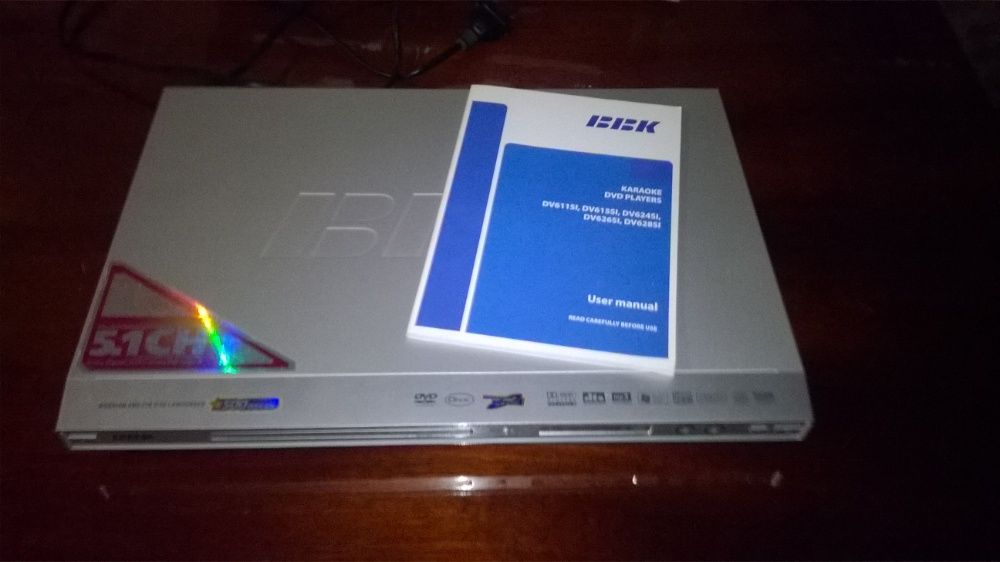 Плеер DVD BBK DV611SI с караоке + бонус. обмен на шуруповерт